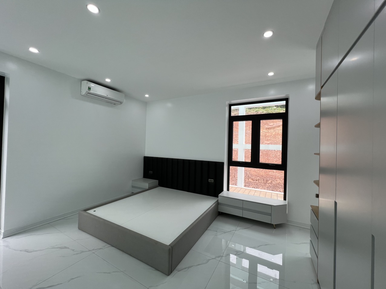 Hình ảnh thi công nội thất thực tế nhà ở